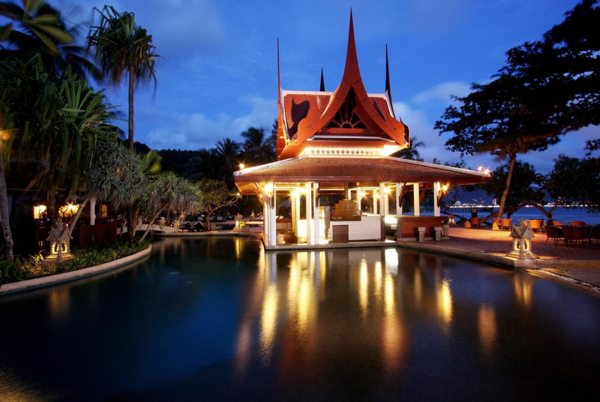 Thavorn village resort. Таворн Вилладж Пхукет. Отель Thavorn Beach Village Resort & Spa. Thavorn Beach Village & Spa, Phuket. Thavorn Beach Village & Spa 5* Патонг, Пхукет.
